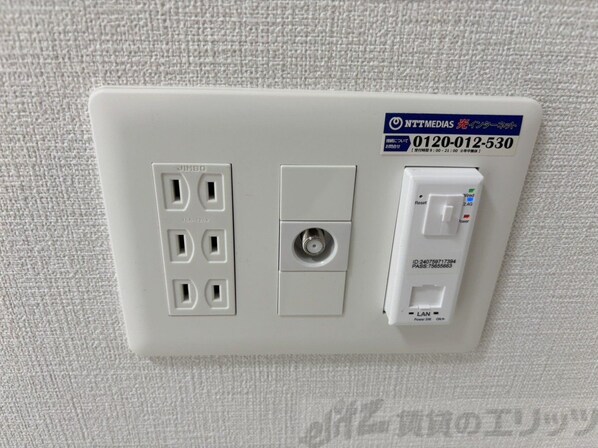 ライブガーデン江坂IXの物件内観写真